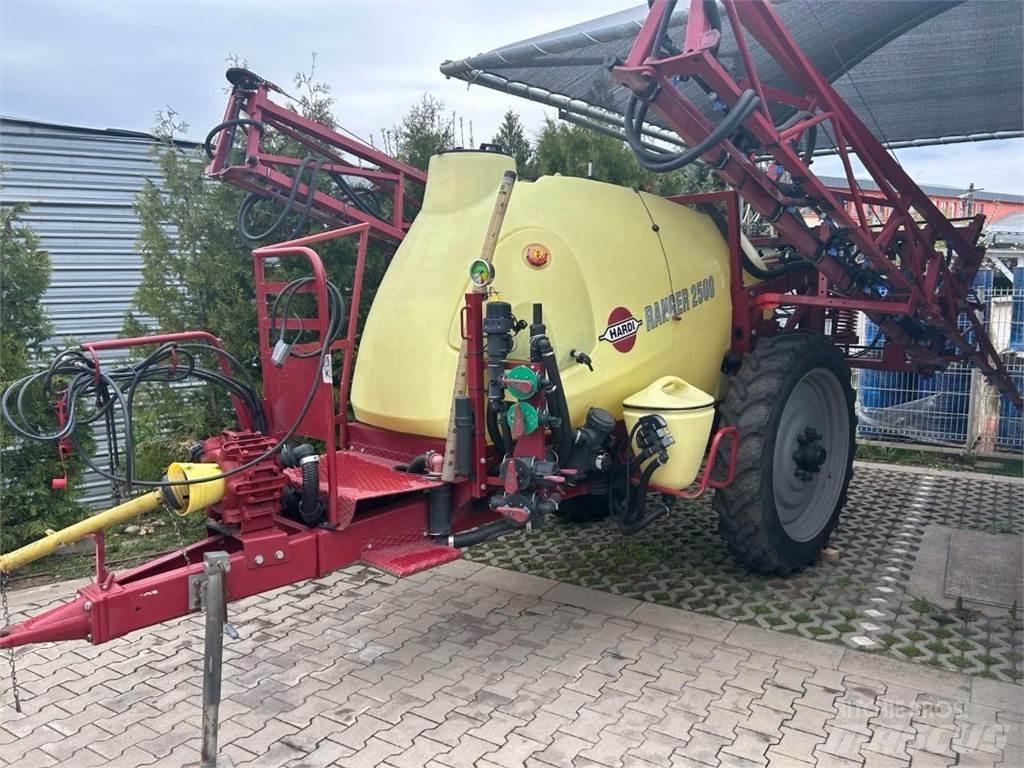 Hardi Ranger 2500 Çekilir pülverizatörler