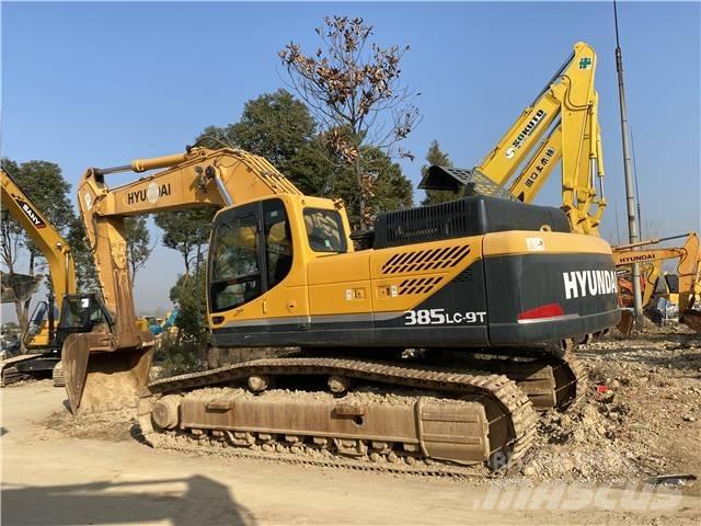 Hyundai R385 Paletli ekskavatörler