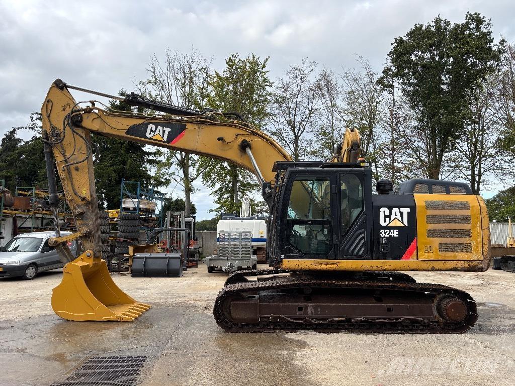CAT 324 E LN Paletli ekskavatörler