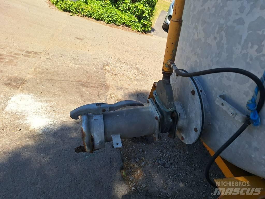 Kaweco 6000 Sivi gübre ve ilaç tankerleri