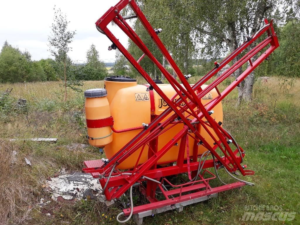 Junkkari 8/700 Monte edilebilir pülverizatörler