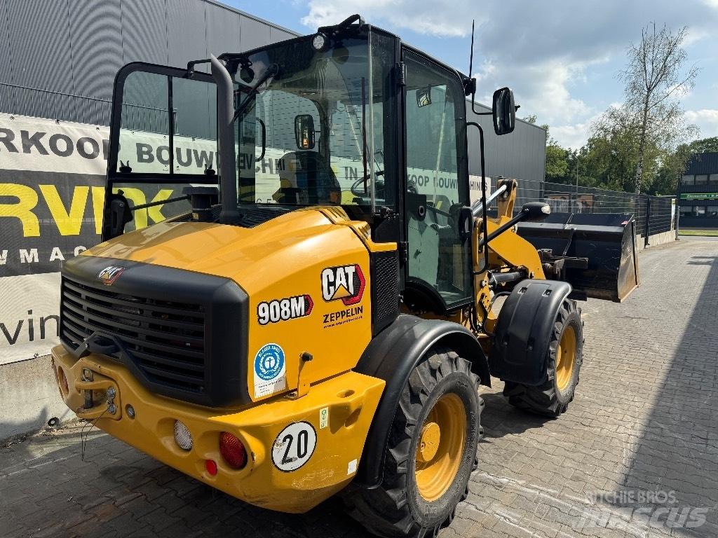 CAT 908 M Tekerlekli yükleyiciler