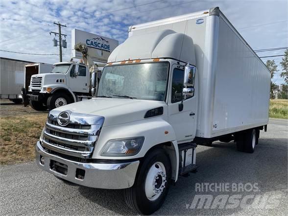 Hino 338 Kapali kasa kamyonlar