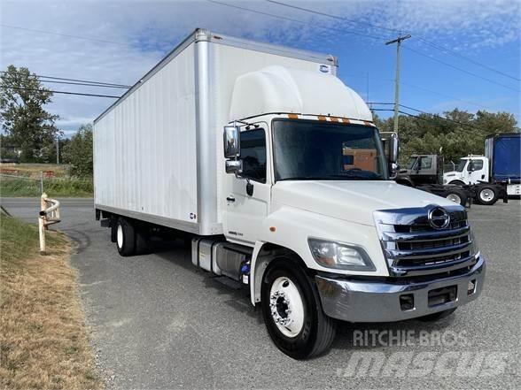 Hino 338 Kapali kasa kamyonlar