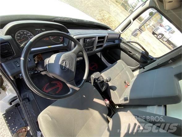 Hino 338 Kapali kasa kamyonlar