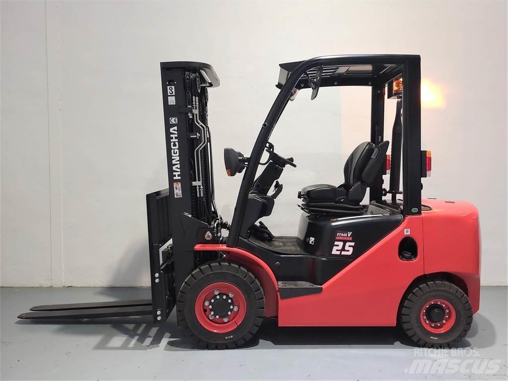 Hangcha CPCD25XH7F Dizel forkliftler
