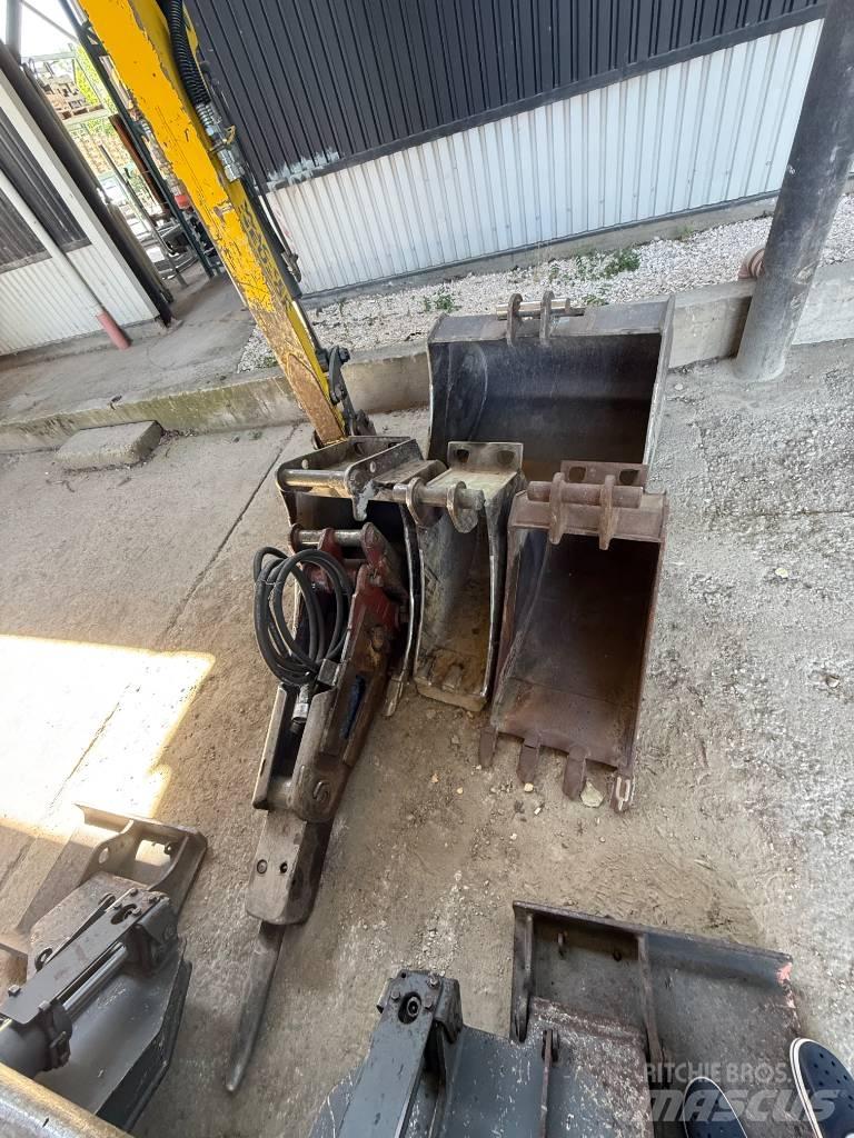 Wacker Neuson 9503 Lastik tekerli ekskavatörler