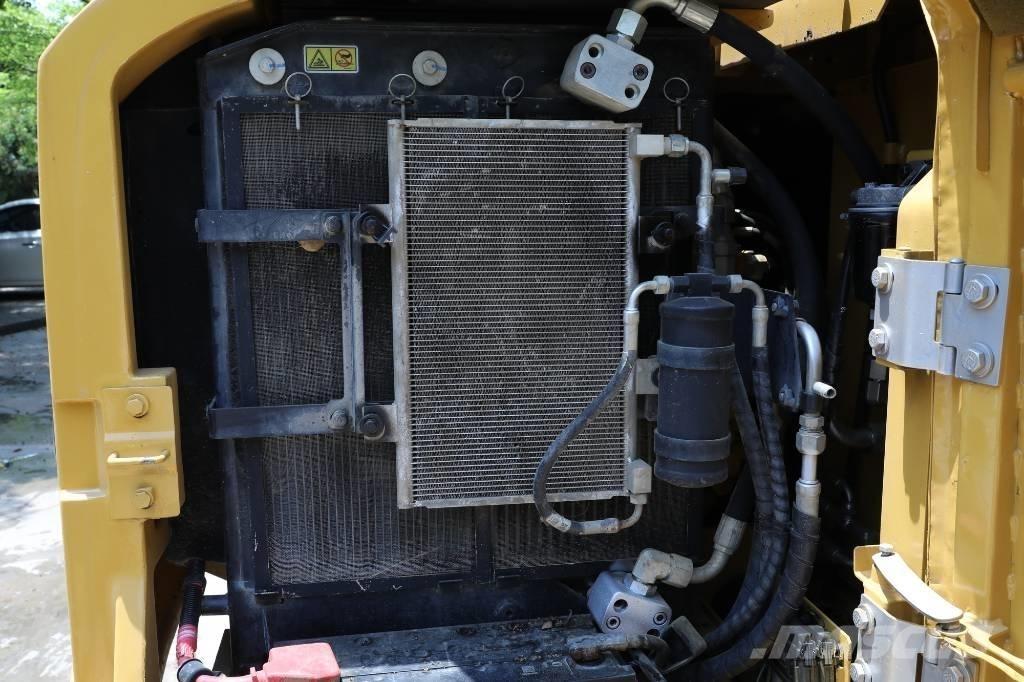 CAT 305.5E2 Mini ekskavatörler, 7 tona dek