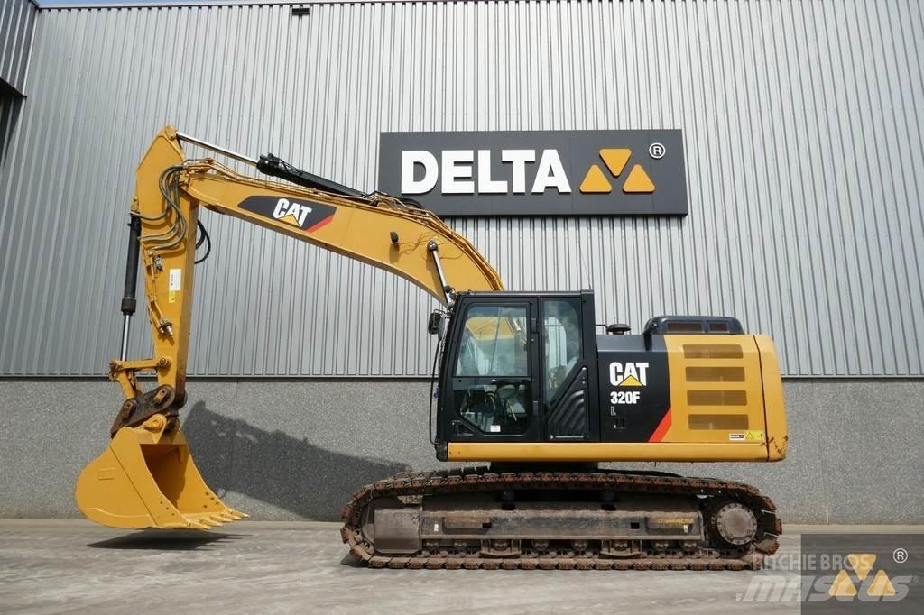 CAT 320FL Paletli ekskavatörler