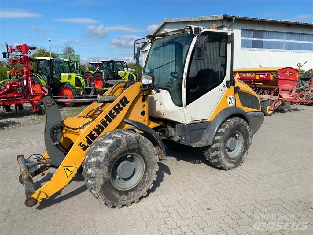 Liebherr L 506 C Tekerlekli yükleyiciler