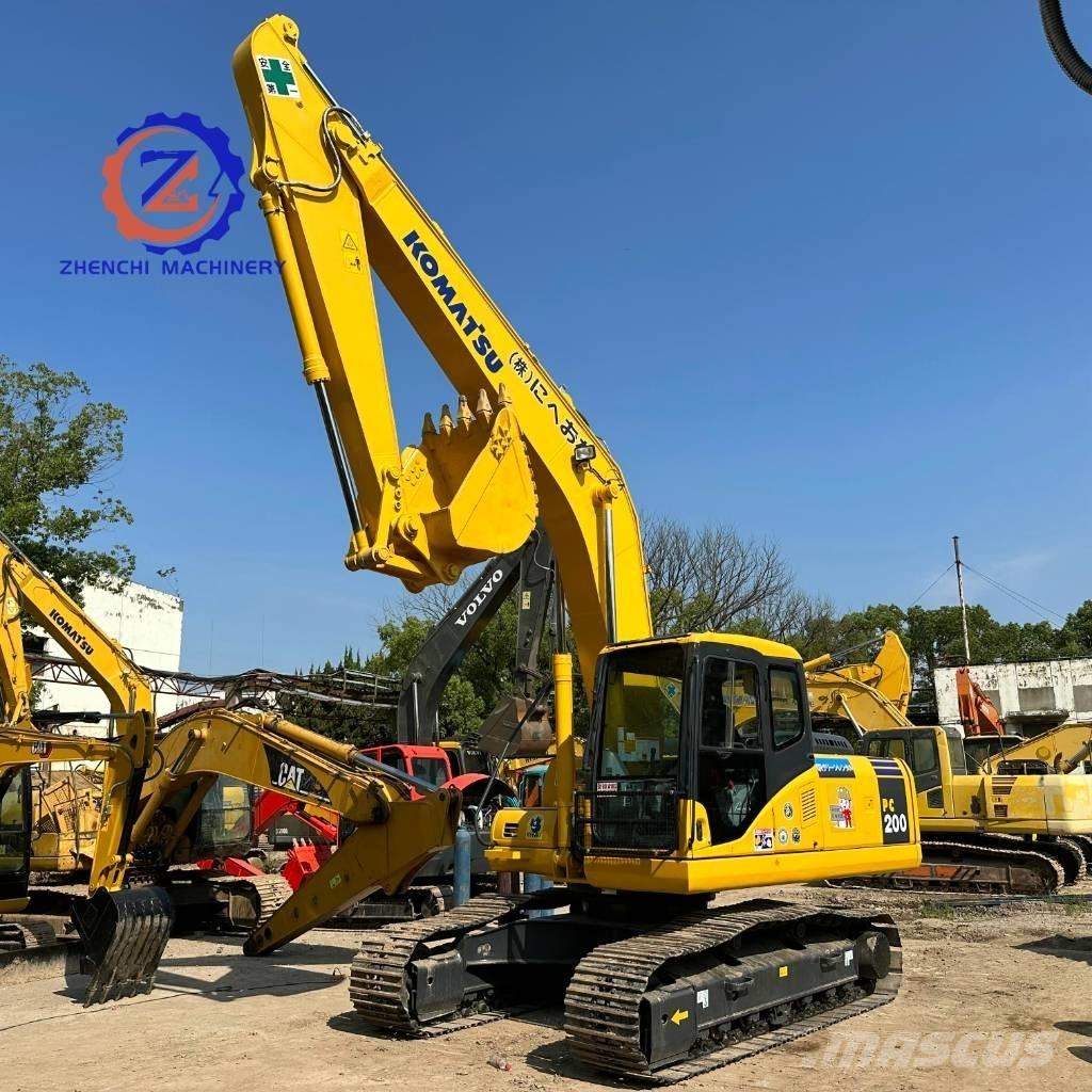 Komatsu PC 200-7 Paletli ekskavatörler