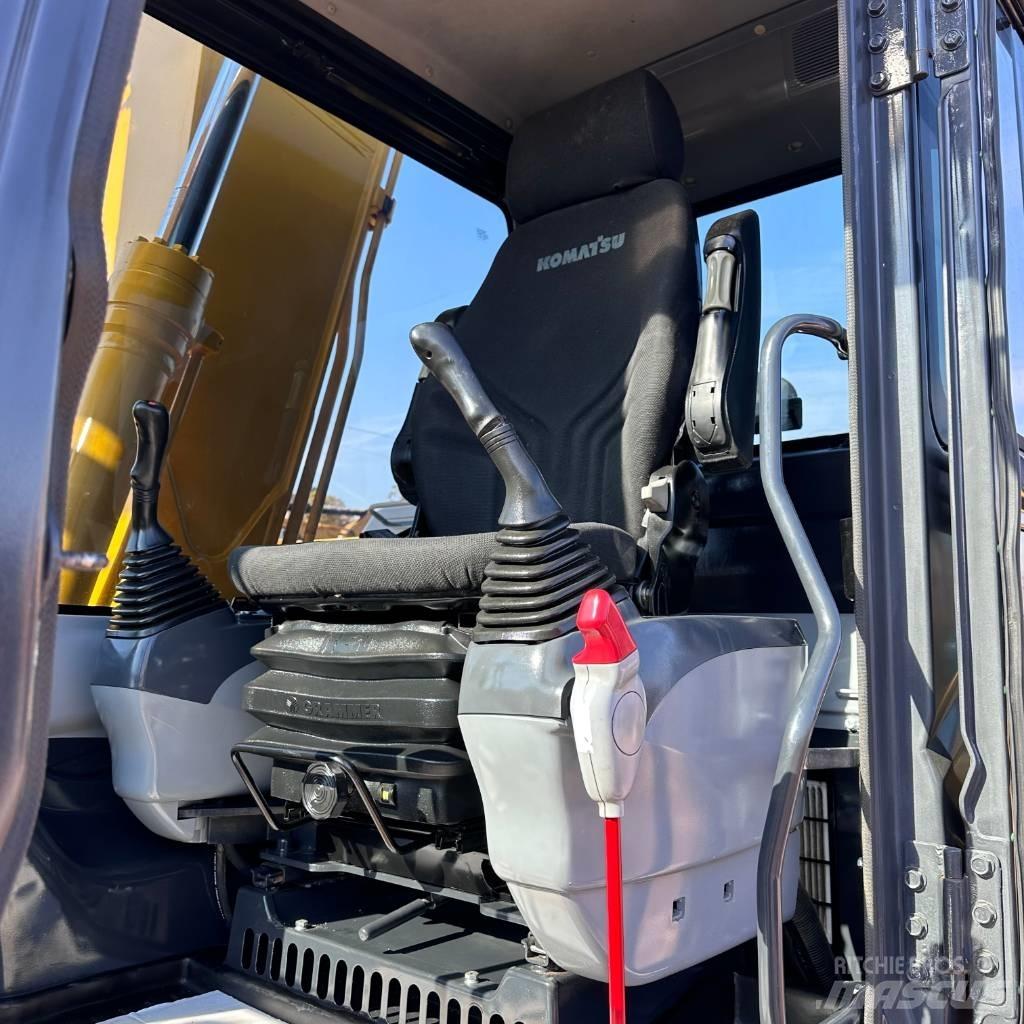 Komatsu PC 130-7 Paletli ekskavatörler