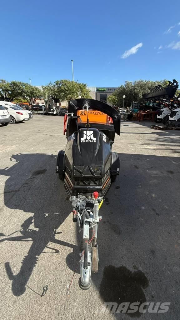 Pronar MR-15 Kütük öğütücüler