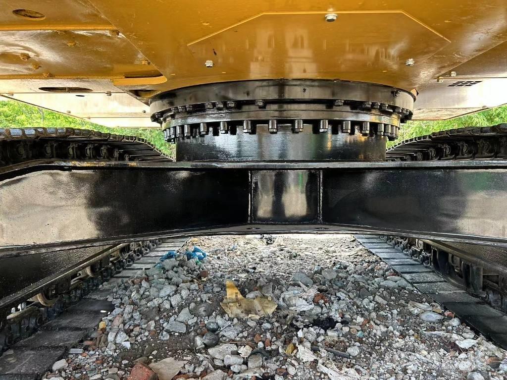 CAT 320 D2L Midi ekskavatörler 7 - 12 t