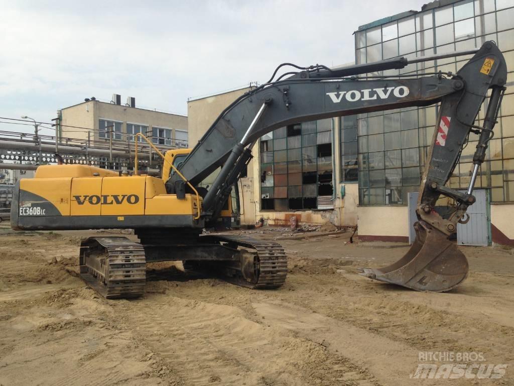 Volvo EC360 B LC Paletli ekskavatörler
