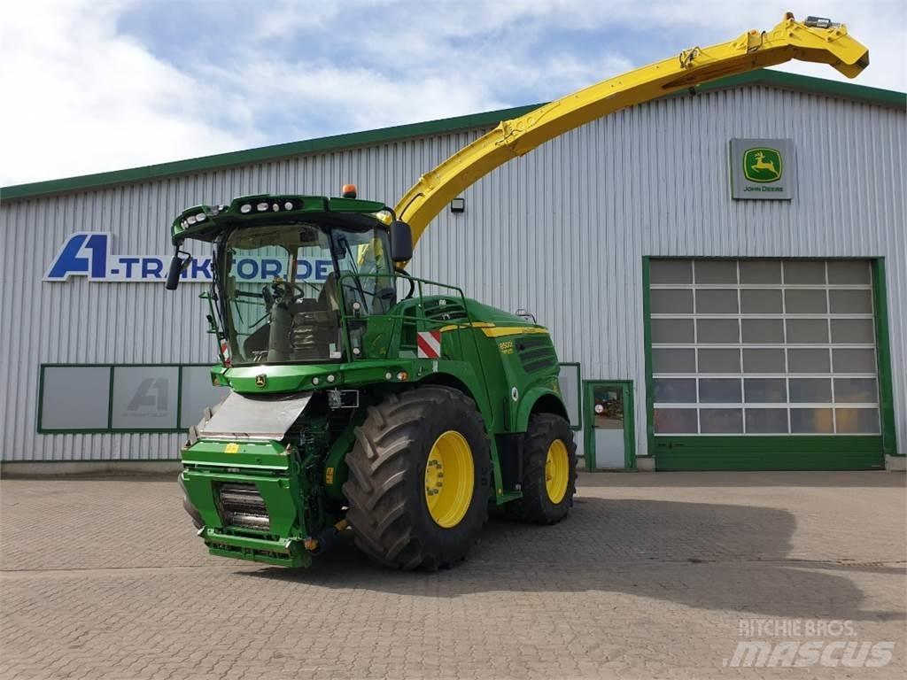 John Deere 8500 Silaj makinasi