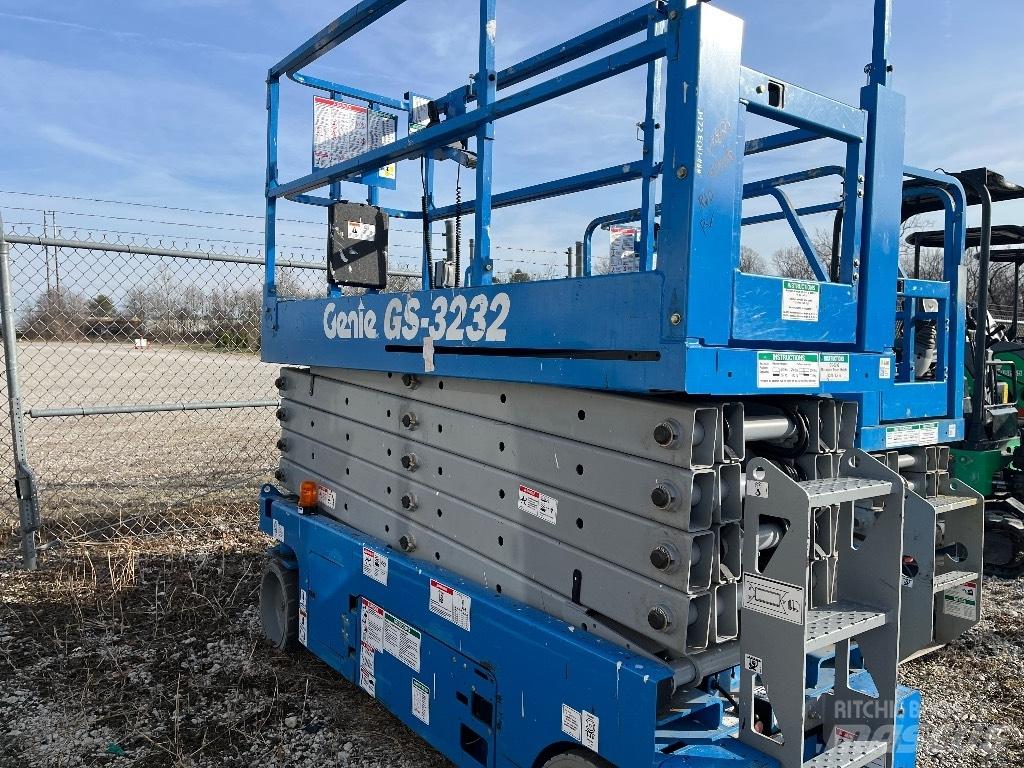 Genie GS 3232 Makasli platformlar