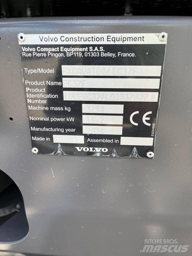 Volvo EC37F Mini ekskavatörler, 7 tona dek