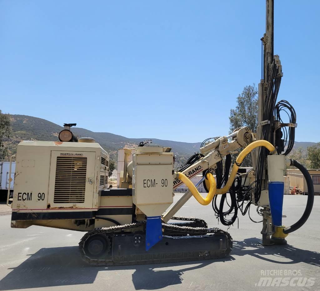 Atlas Copco ECM 490 Sondaj kuleleri