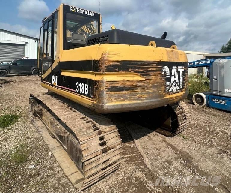 CAT 318 B Paletli ekskavatörler