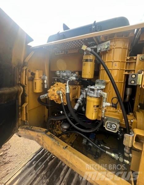CAT 318 B Paletli ekskavatörler