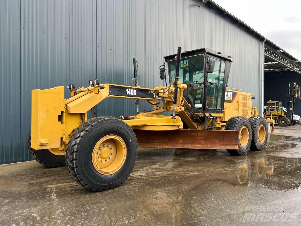 CAT 140K Greyderler