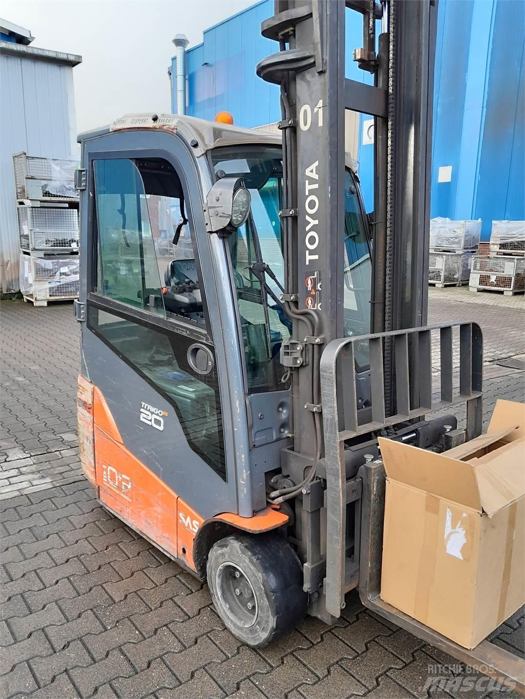 Toyota 8FBE20T Elektrikli forkliftler