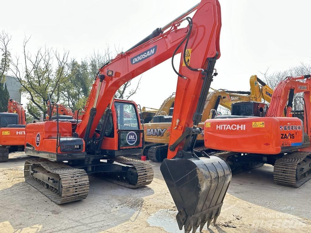 Doosan DX140LC-9C Mini ekskavatörler, 7 tona dek