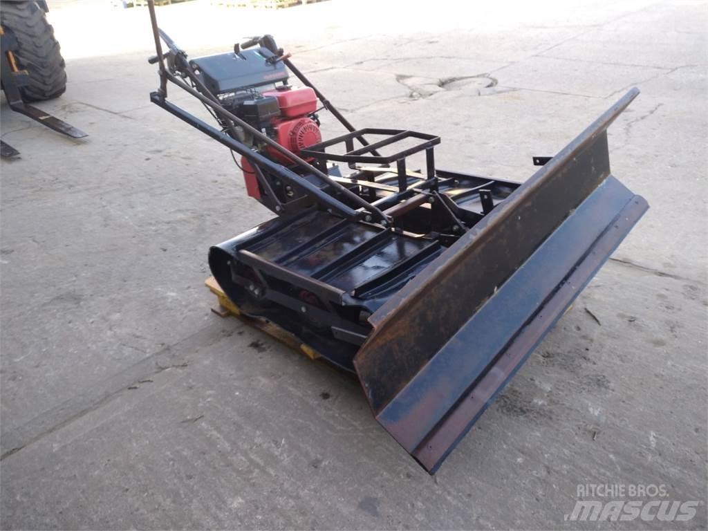 Jensen Graindozer Diger yem biçme makinalari