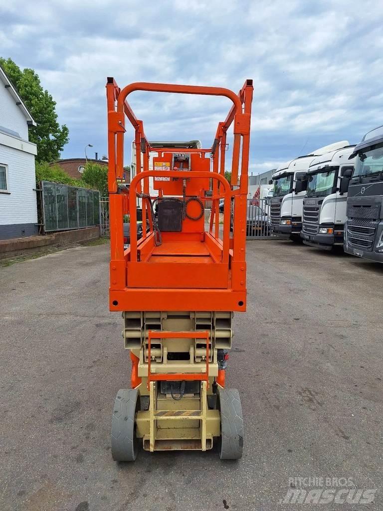 JLG 2030 ES Makasli platformlar