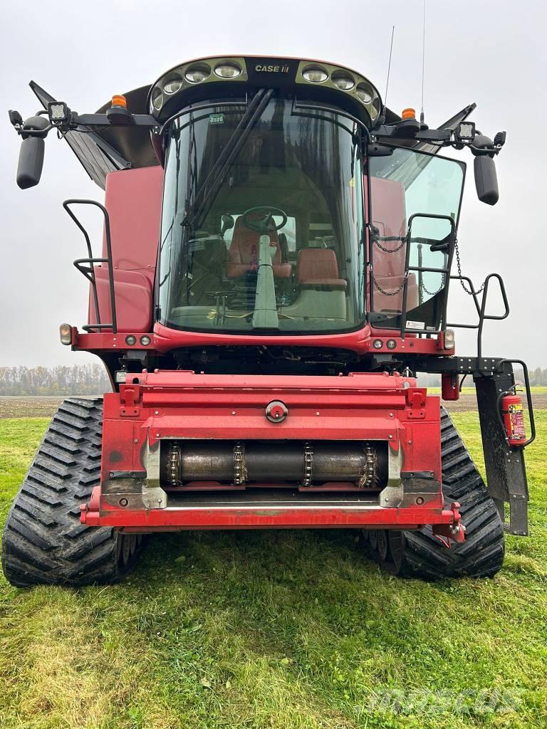 Case IH 8250 Biçerdöverler