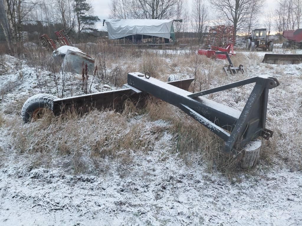  Takalana 300 Diger kar ve yol makinalari