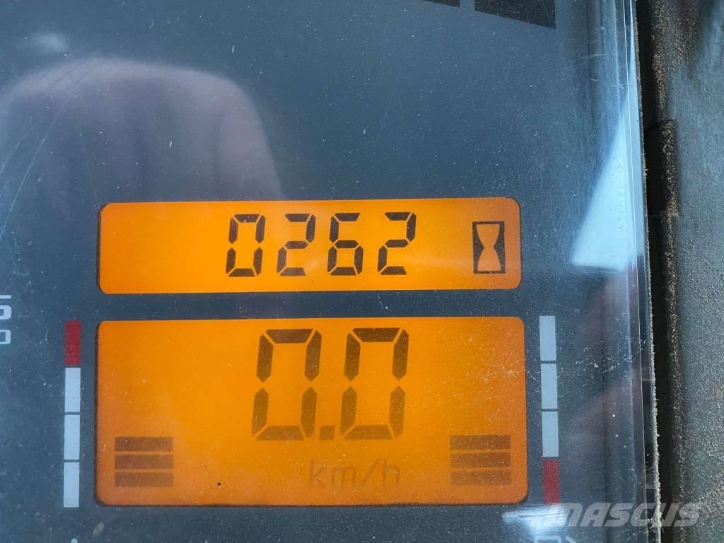 CLAAS Ares 836 RZ Traktörler