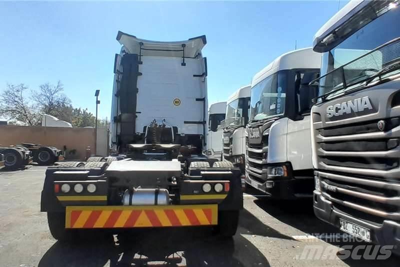 Volvo FH 440 Diger kamyonlar