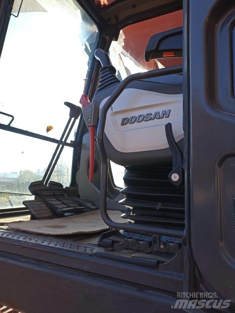 Doosan DX340LC-5 Kazıcı yükleyiciler - beko loder