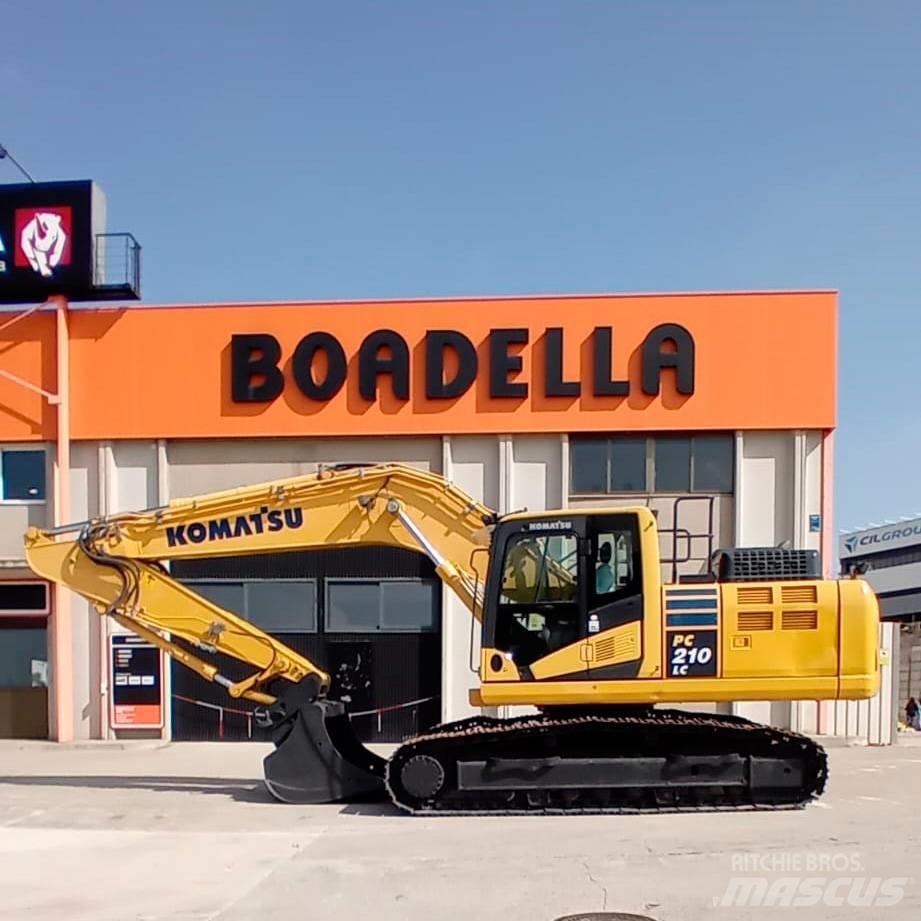 Komatsu PC 210 LC-11 Paletli ekskavatörler