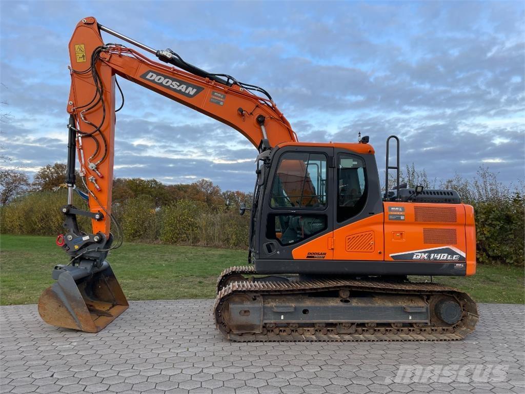 Doosan DX140LC-7 Paletli ekskavatörler