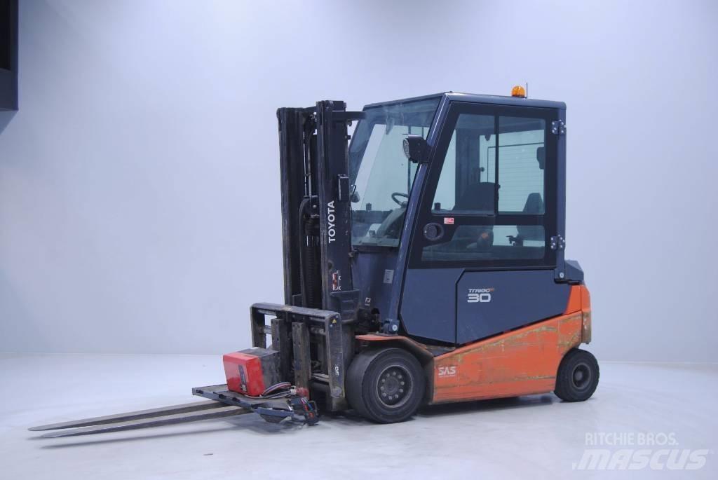 Toyota 8FBMT30 Elektrikli forkliftler