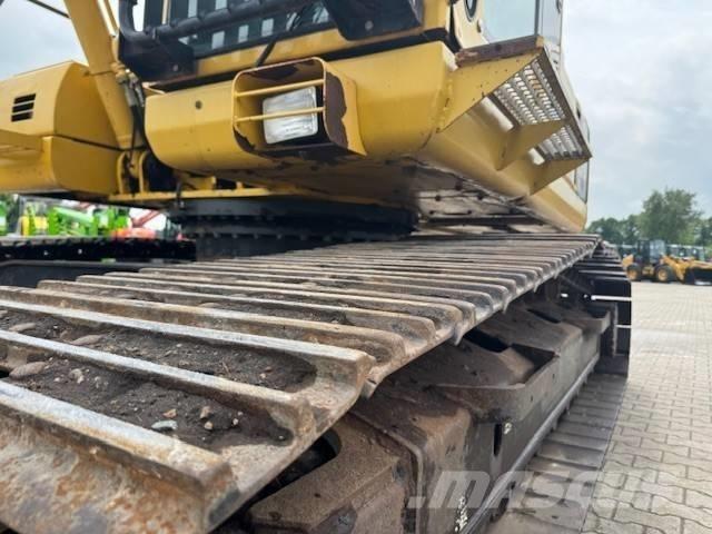 Komatsu PC 210 LC-8 Paletli ekskavatörler