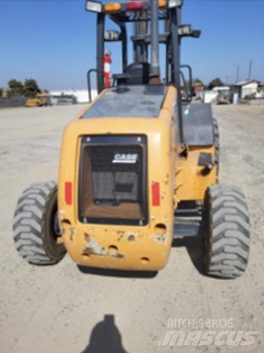 CASE 586H Arazi tipi forklift