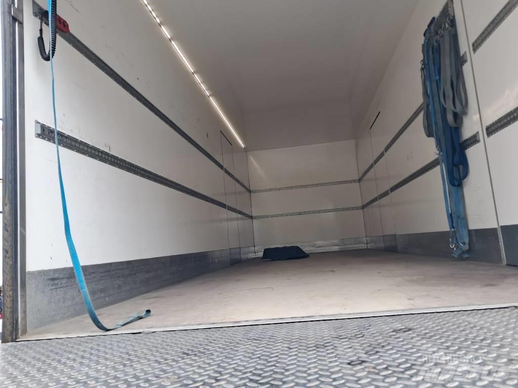 MAN TGM 15.250 Kapali kasa kamyonlar