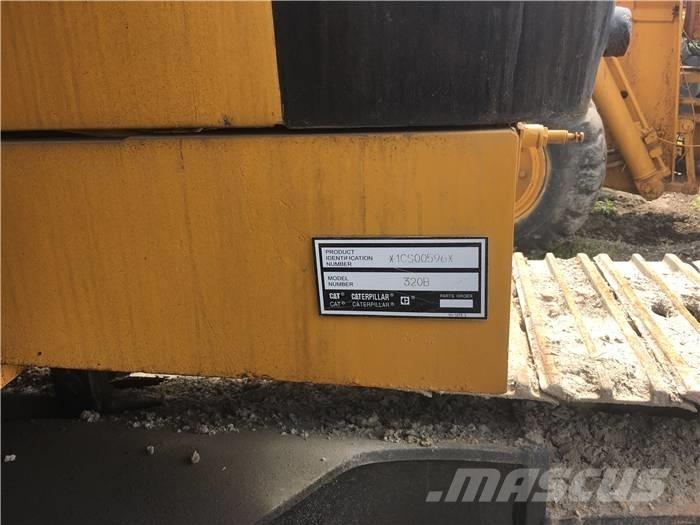 CAT 320 B Paletli ekskavatörler