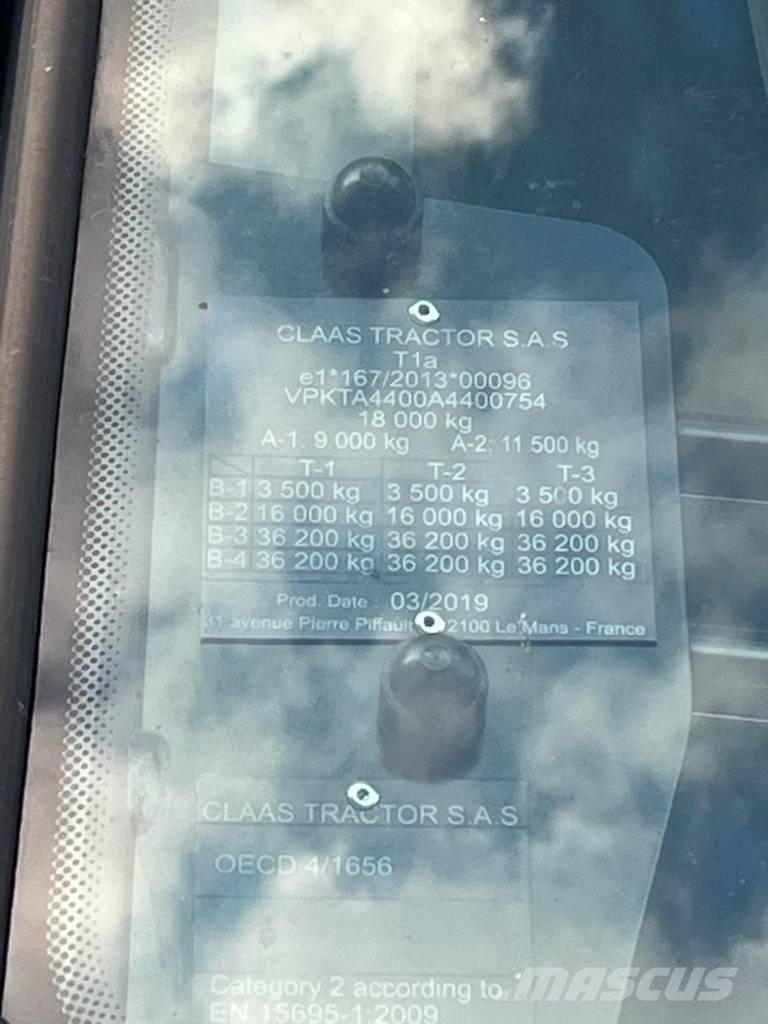 CLAAS Axion 920 Traktörler