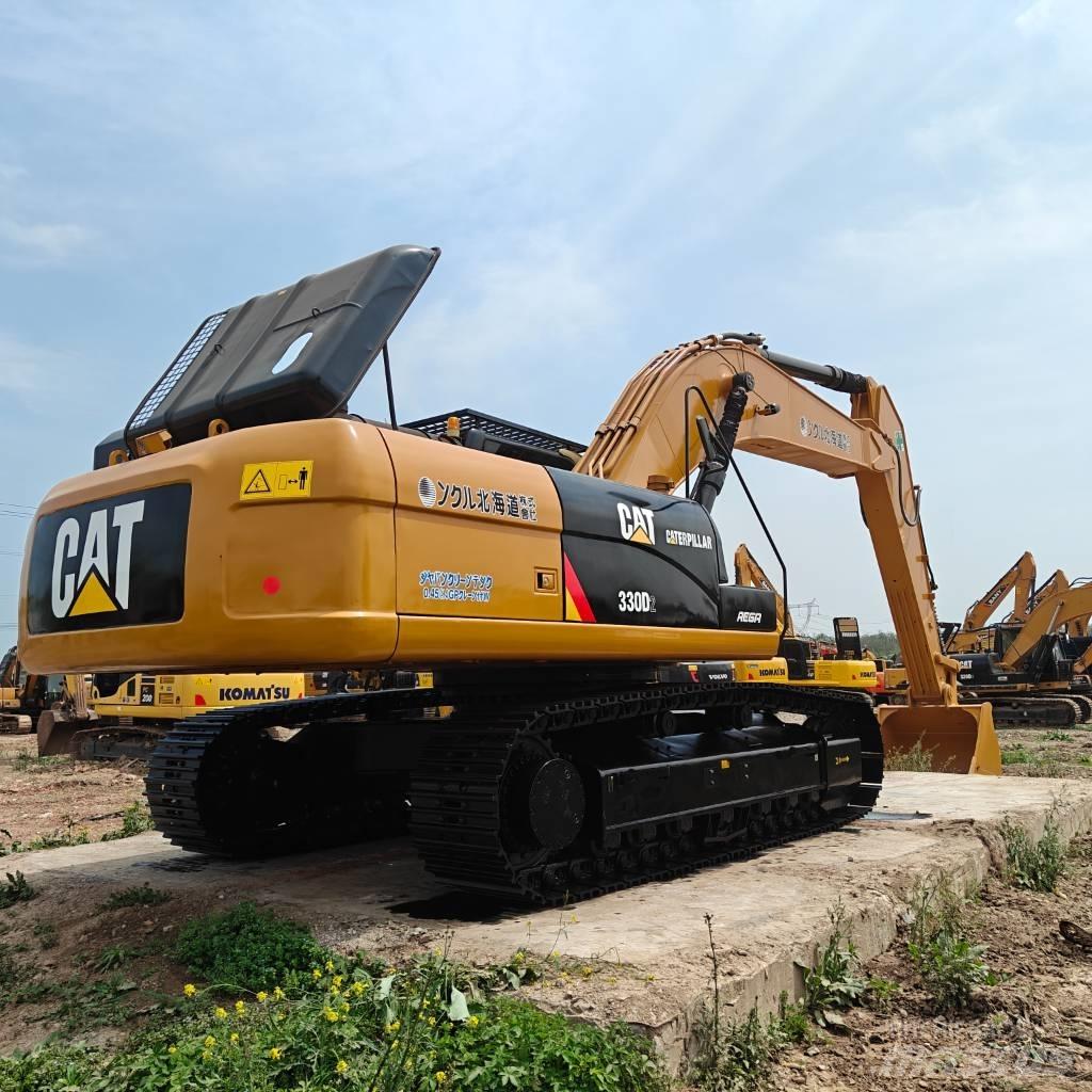 CAT 330D2 Paletli ekskavatörler
