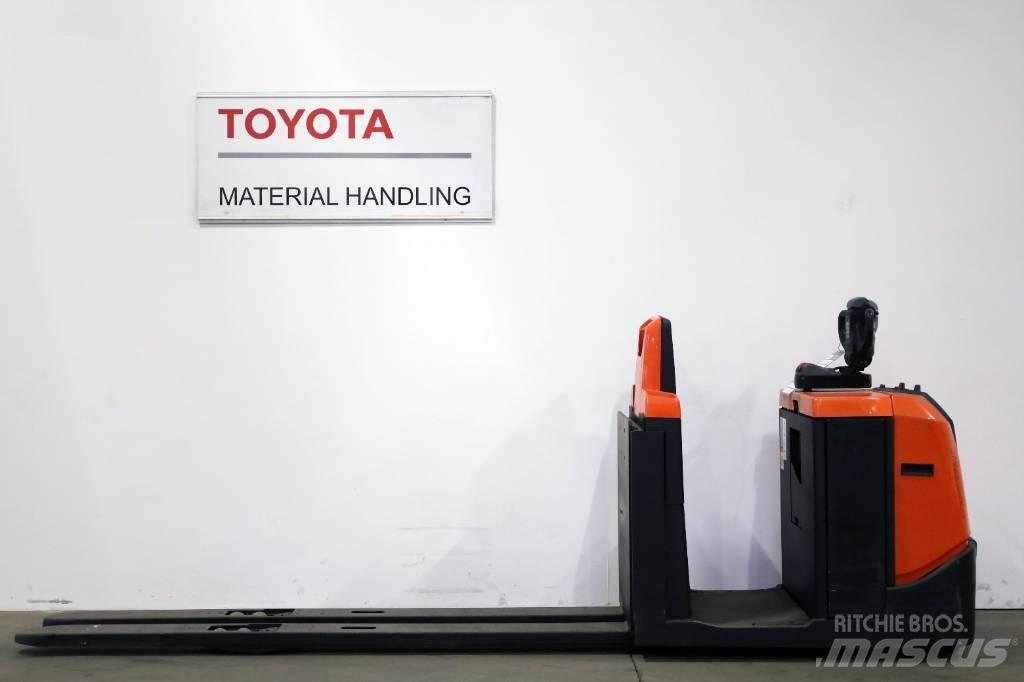 Toyota OSE 250 Düsük seviye siparis toplayici