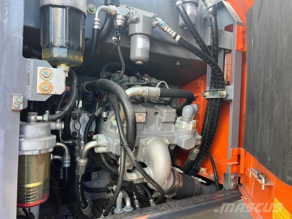 Hitachi ZW 170-5 Lastik tekerli ekskavatörler