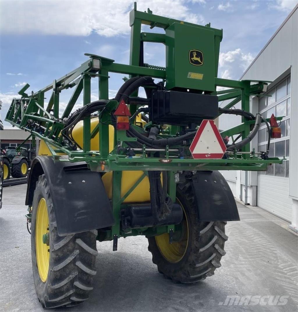 John Deere M 740 i Çekilir pülverizatörler