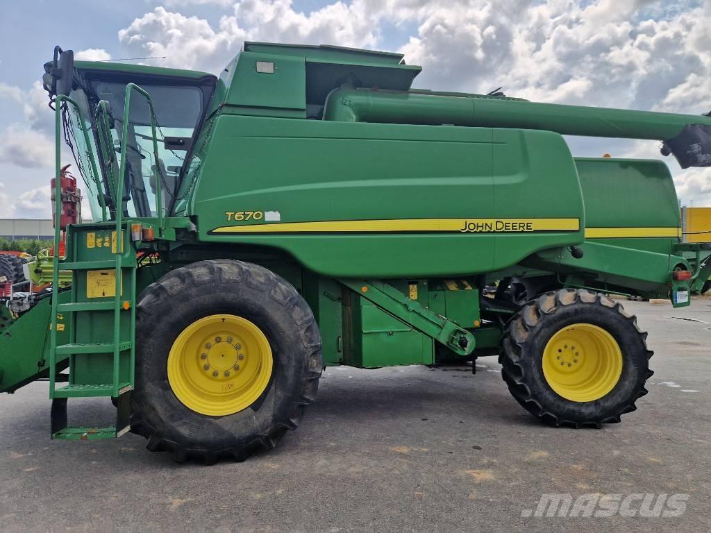John Deere T670 Biçerdöverler
