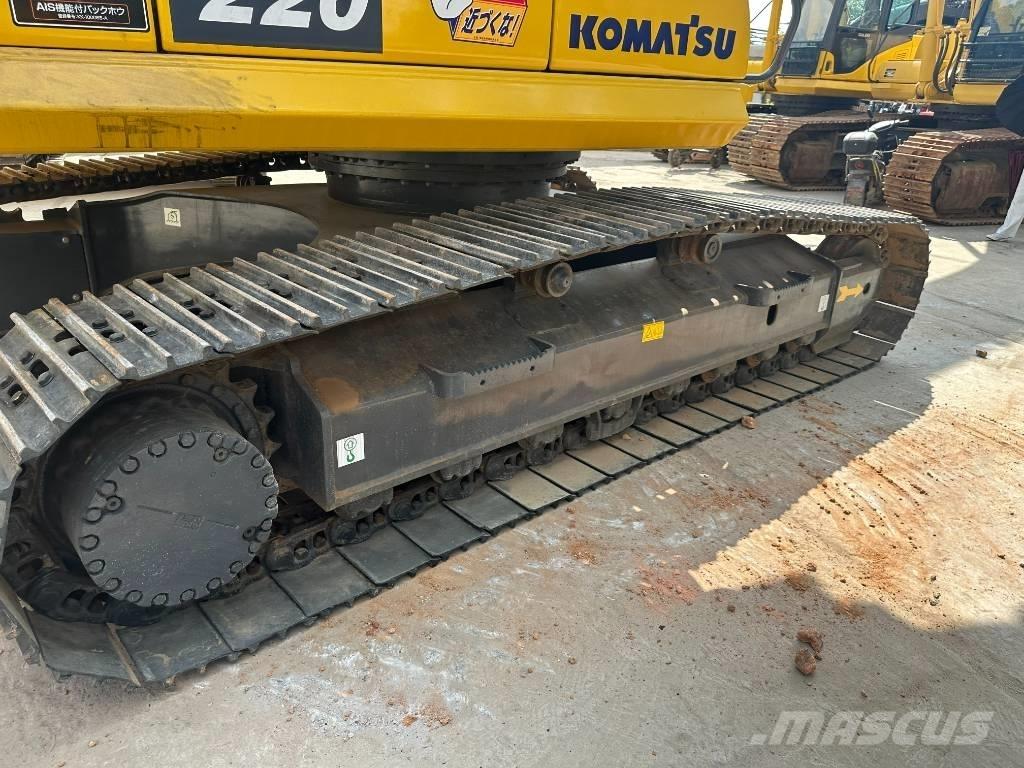 Komatsu PC220-8 Midi ekskavatörler 7 - 12 t