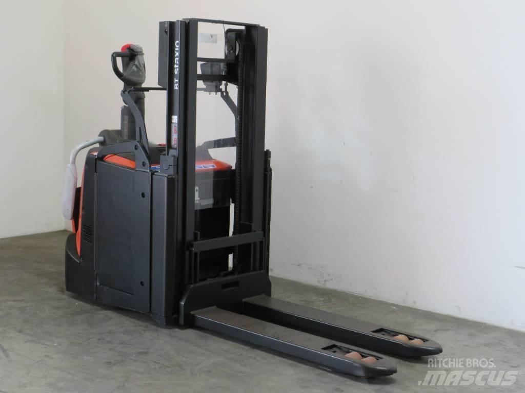 BT SPE 200 D Yaya kumandali istif makinasi